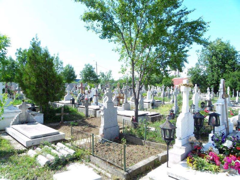Cimitirul Herastrau 2, Locuri de veci Noi